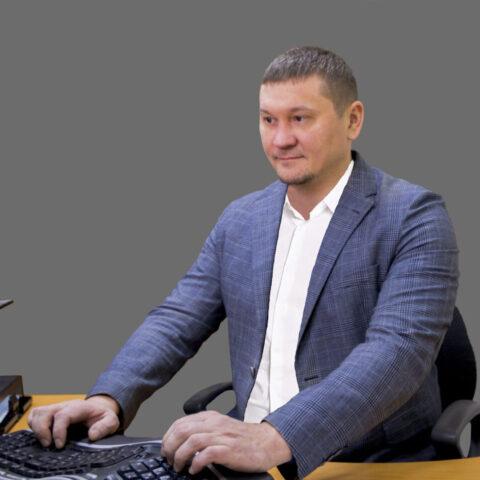 Марат Акмалов